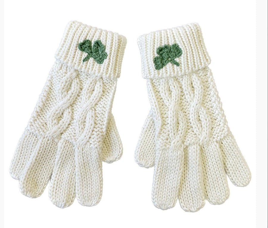 Aran Knit Shamrock Adult Gloves